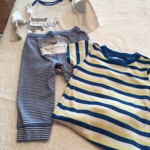 Carter’s 12 month boys set 2 onesies 1 pants blue